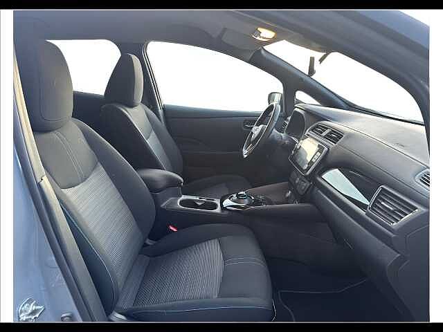 Nissan Leaf II 2022 Leaf 40kWh N-Connecta 150cv