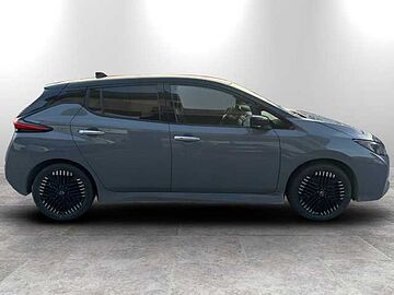 Nissan Leaf II 2022 Leaf 40kWh N-Connecta 150cv grey