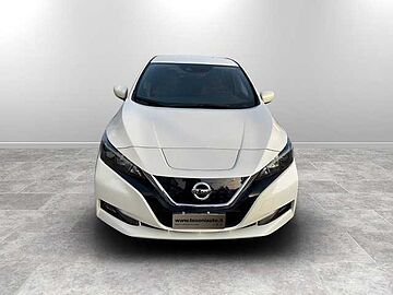 Nissan Leaf II 2018 Leaf Acenta 40kWh 150cv my19 white