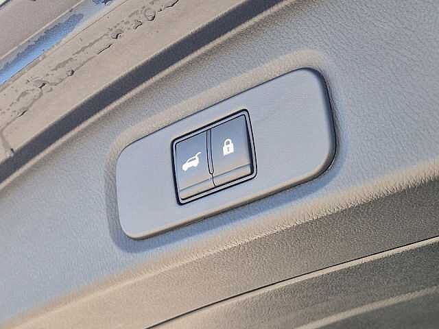 Nissan Qashqai MHEV 140 CV Tekna