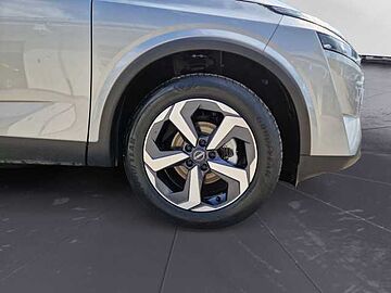 Nissan Qashqai MHEV 140 CV N-Connecta Grigio
