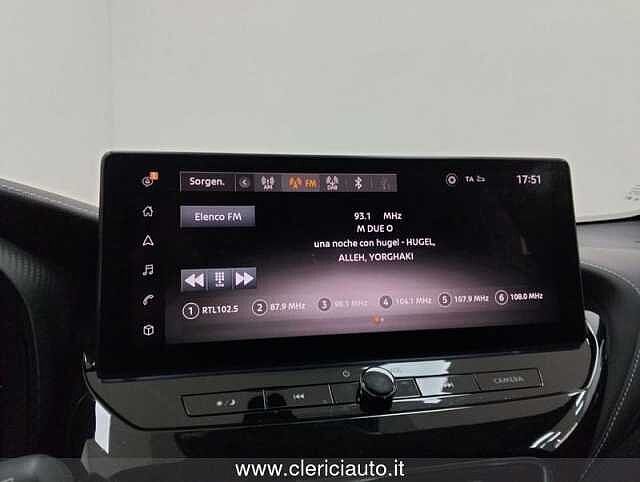 Nissan Juke 1.0 DIG-T 114 CV Tekna