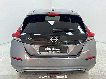 Nissan Leaf N-Connecta 40 kWh Grigio scuro